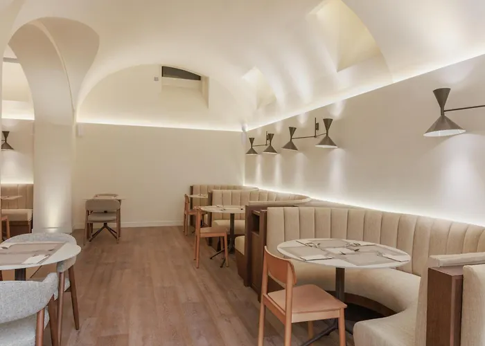 Hotel Medinaceli 4 Estrellas Superior 4*