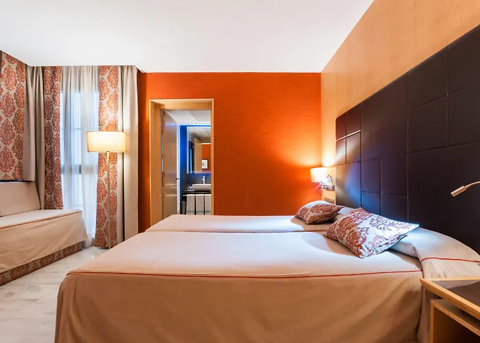 Hotel Medinaceli 4 Estrellas Superior 4*